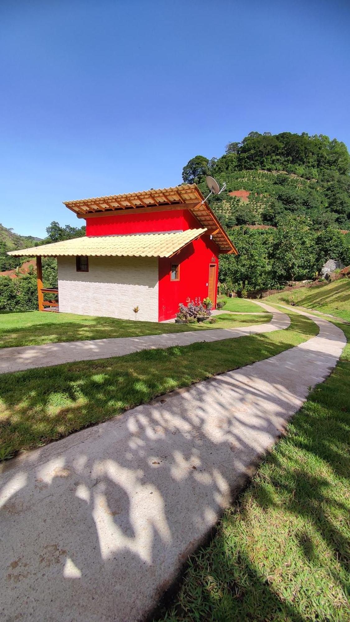 Vale Pedras Alojamento de Turismo Selvagem